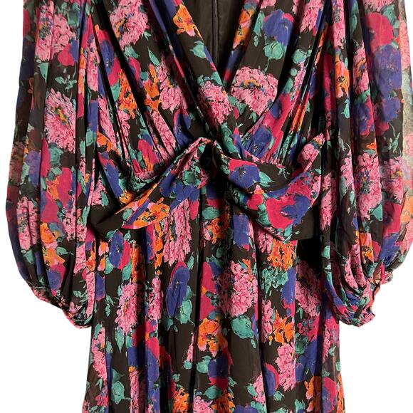 La Maison Talulah Sweet Talk Floral Print Pleated V-Neck Chiffon Mini Dress L - Picture 9 of 16